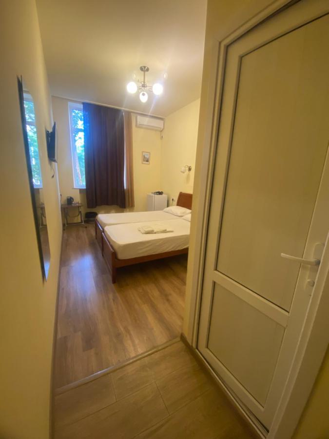 Villa Rosa Erévan Extérieur photo